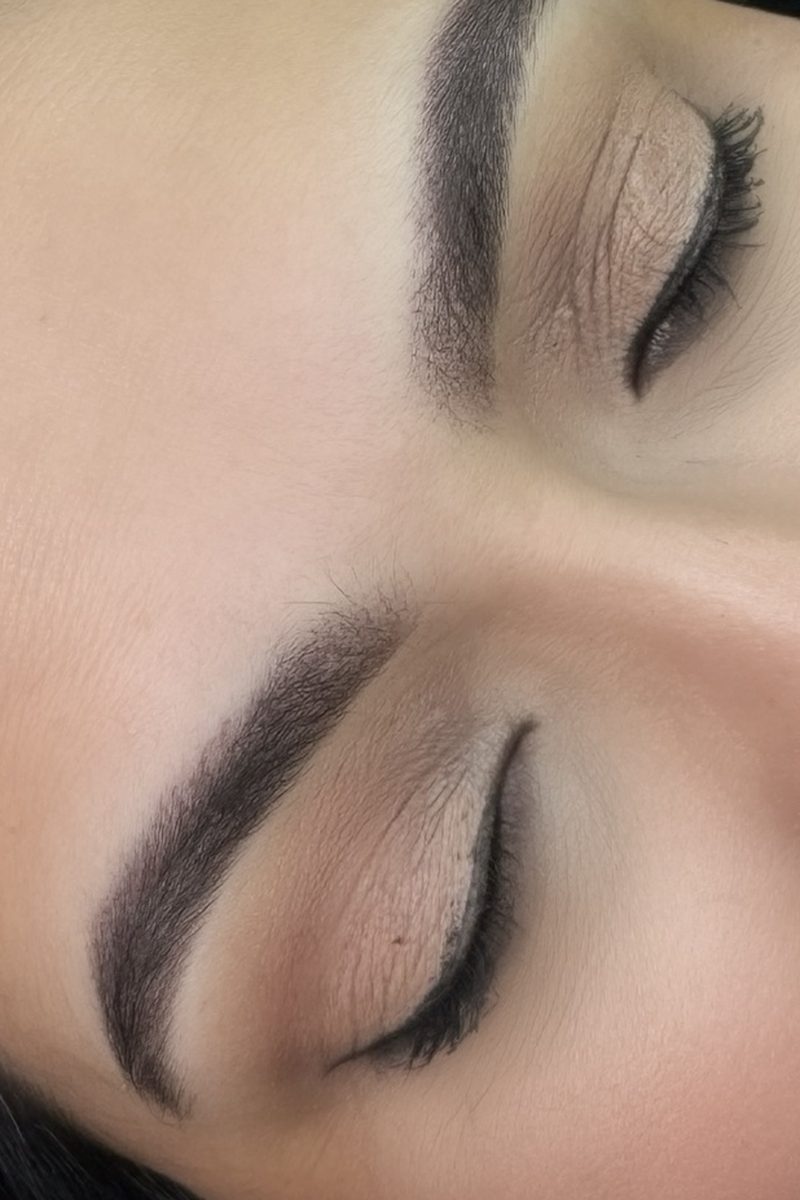 Cejas efecto polvo, detalle del inicio de la ceja