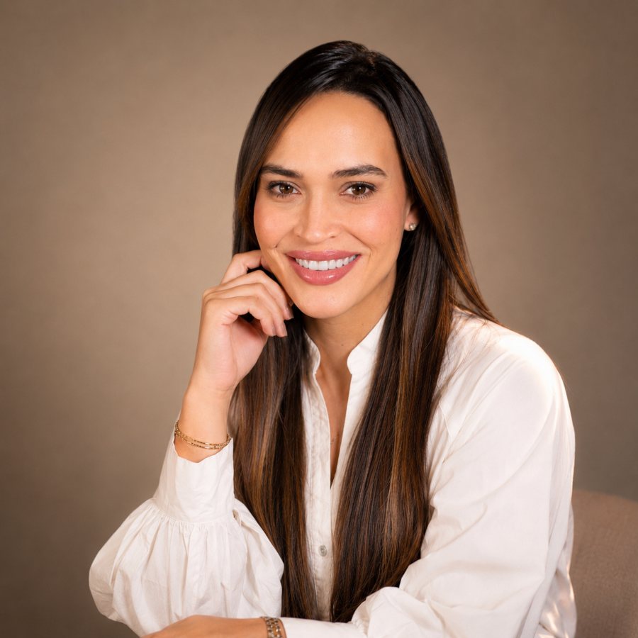 Lizet Lacroix, especialista en nanopigmentación y remoción láser